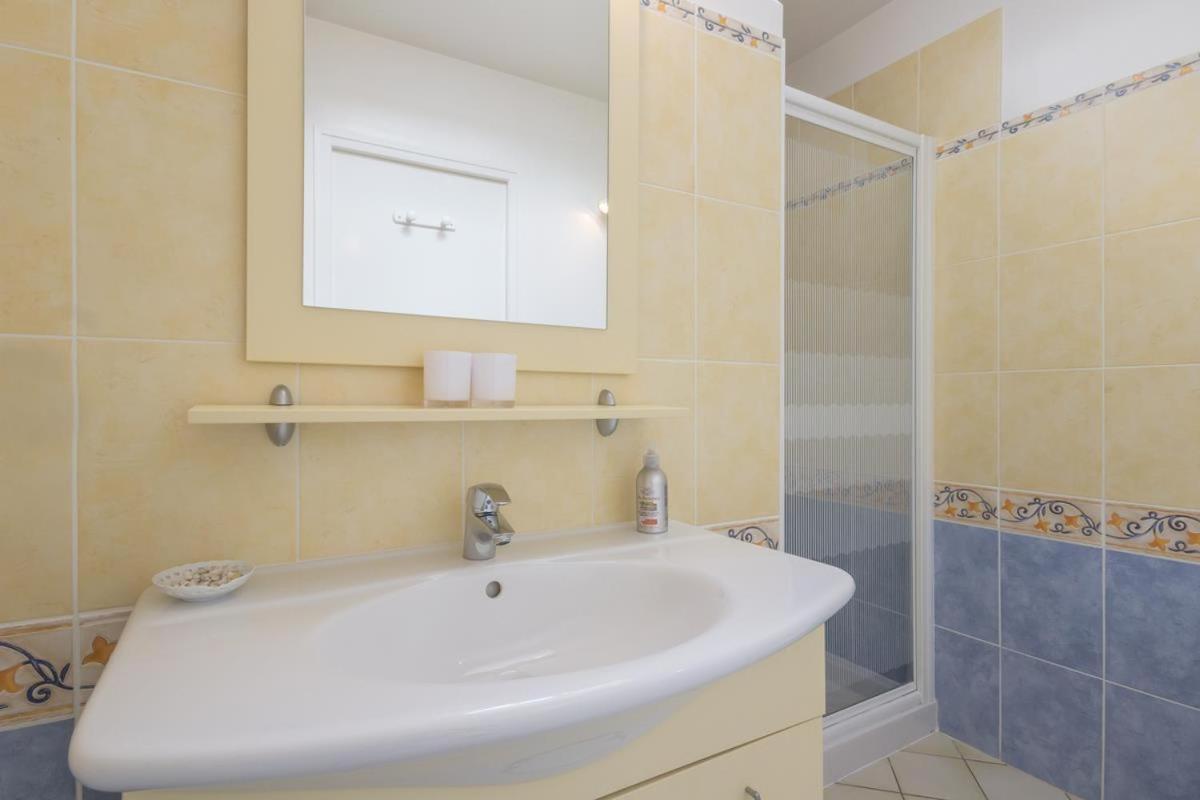 Logis De L'Orme Bed & Breakfast La Rochepot Ngoại thất bức ảnh
